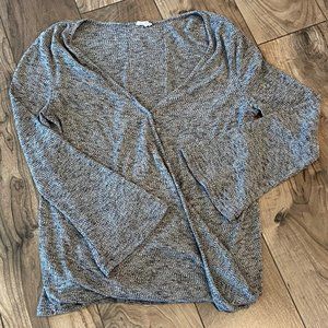 En Creme V-neck Bubble Sweater with Bell Sleeves